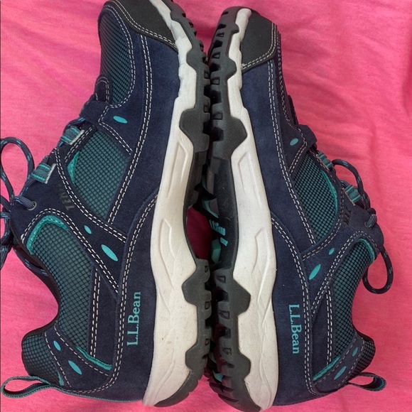 Women’s L.L. Bean Vertigrip Green and Teal Size 9 Medium Sneakers - Picture 6 of 9